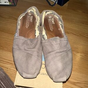 TOMS